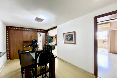 Apartamento à venda com 190m², 3 quartos e 1 vagaSala de Jantar