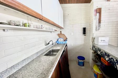 Apartamento à venda com 190m², 3 quartos e 1 vagaCozinha da área externa 