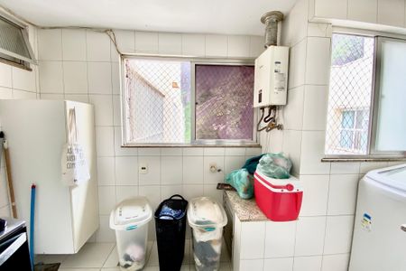 Apartamento à venda com 190m², 3 quartos e 1 vagaÁrea de Serviço