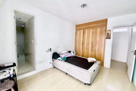 Apartamento à venda com 190m², 3 quartos e 1 vagaSuite 