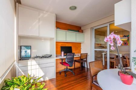 Apartamento à venda com 182m², 3 quartos e 4 vagas Apartamento à venda com 182m², 3 quartos e 4 vagasFoto 01