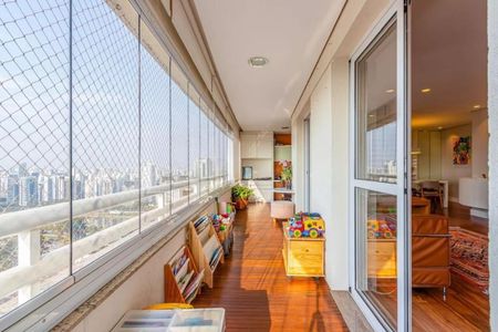 Apartamento à venda com 182m², 3 quartos e 4 vagas Apartamento à venda com 182m², 3 quartos e 4 vagasFoto 01