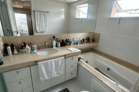Apartamento à venda com 182m², 3 quartos e 4 vagas Apartamento à venda com 182m², 3 quartos e 4 vagasFoto 33