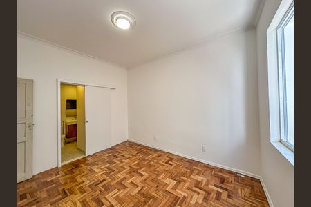 Apartamento para alugar com 90m², 3 quartos e sem vaga