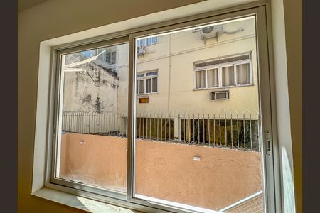 Apartamento para alugar com 90m², 3 quartos e sem vaga