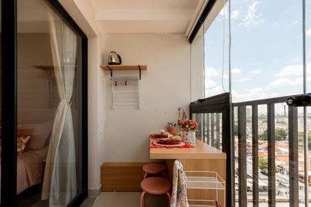 Studio para alugar com 22m², 1 quarto e sem vaga Studio para alugar com 22m², 1 quarto e sem vagaVaranda