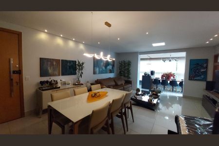 Apartamento à venda com 4 quartos, 120m² em Buritis, Belo Horizonte