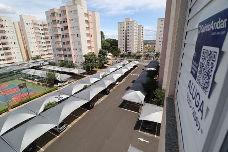 Apartamento para alugar com 55m², 2 quartos e 1 vagaPlaquinha