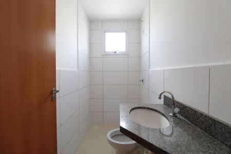 Apartamento para alugar com 55m², 2 quartos e 1 vagaBanheiro do Quarto 2