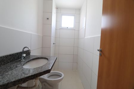 Apartamento para alugar com 55m², 2 quartos e 1 vagaBanheiro Social
