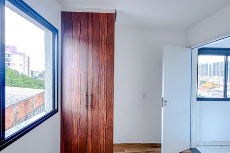 Quarto - Armários de apartamento para alugar com 1 quarto, 25m² em Vila Granada, São Paulo