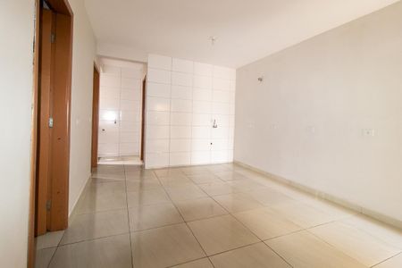 Sala/Cozinha de casa para alugar com 2 quartos, 45m² em Uberaba, Curitiba