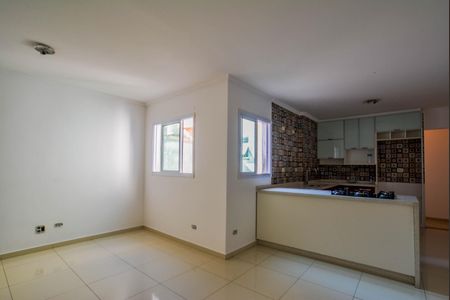 Sala de apartamento para alugar com 2 quartos, 120m² em Vila Eldizia, Santo André