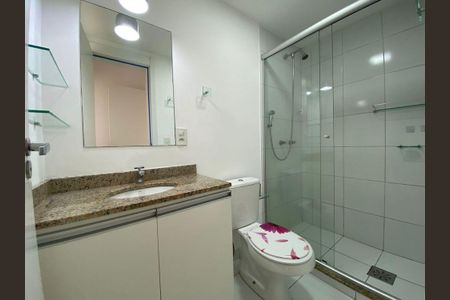 Apartamento para alugar com 65m², 3 quartos e 1 vagaBanheiro 2
