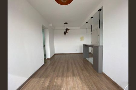Sala  de apartamento para alugar com 3 quartos, 65m² em Humaitá, Porto Alegre