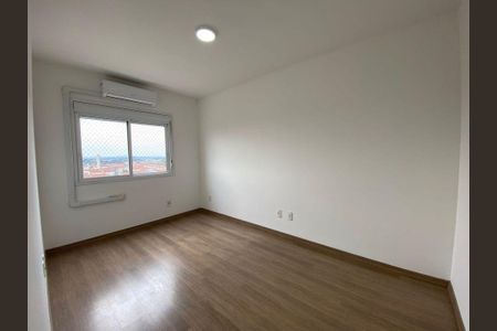 Quarto 2 de apartamento para alugar com 3 quartos, 65m² em Humaitá, Porto Alegre