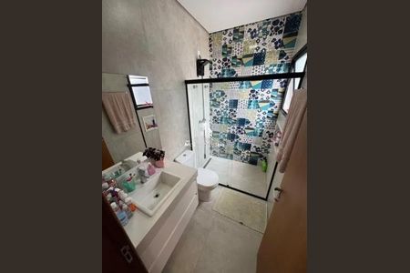 Casa à venda com 3 quartos, 225m² em Jardim Ipaussurama, Campinas