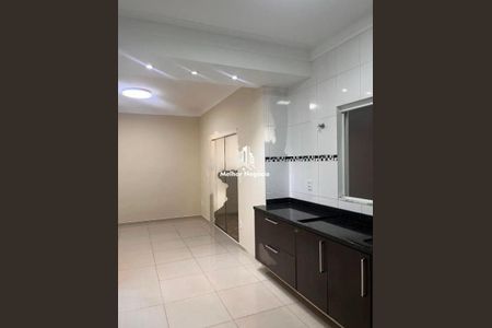 Casa à venda com 128m², 3 quartos e 2 vagas