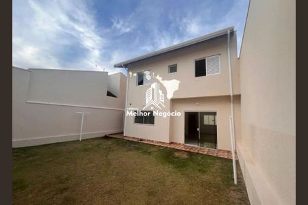 Casa à venda com 128m², 3 quartos e 2 vagas