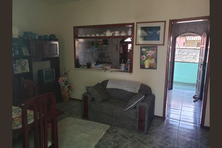 Casa à venda com 3 quartos, 80m² em Inhaúma, Rio de Janeiro