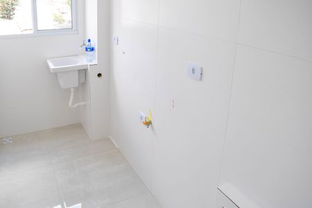 Apartamento para alugar com 33m², 2 quartos e 1 vaga Apartamento para alugar com 33m², 2 quartos e 1 vagaÁrea de Serviço