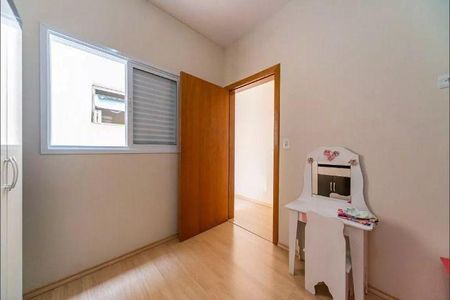 Casa à venda com 3 quartos, 196m² em Vila Bela Vista, Santo André