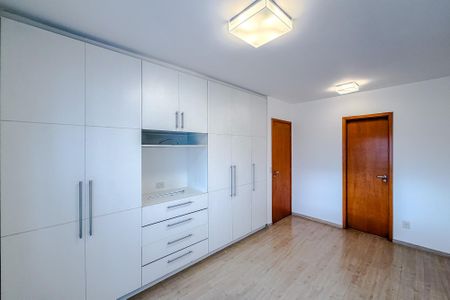 Apartamento à venda com 112m², 3 quartos e 3 vagasQuarto 3 - Suíte