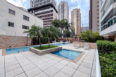 Apartamento à venda com 112m², 3 quartos e 3 vagasÁrea comum - Piscina