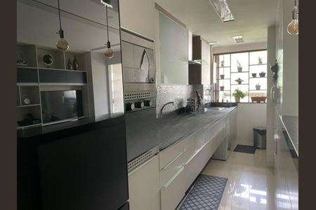 Apartamento à venda com 142m², 3 quartos e 2 vagas