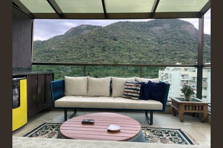 Apartamento à venda com 142m², 3 quartos e 2 vagas