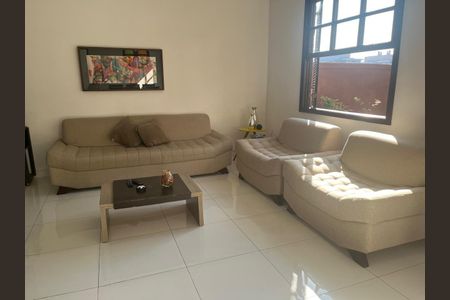 Casa à venda com 3 quartos, 252m² em Jacarepaguá, Rio de Janeiro