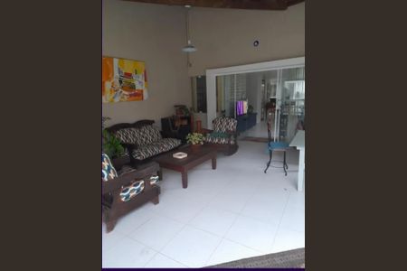 Casa à venda com 3 quartos, 270m² em Barra da Tijuca, Rio de Janeiro