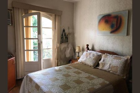 Casa à venda com 4 quartos, 400m² em Taquara, Rio de Janeiro