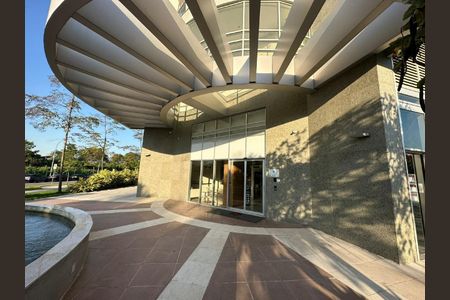 Apartamento à venda com 77m², 2 quartos e 2 vagas