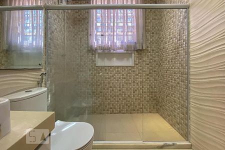 Casa à venda com 126m², 3 quartos e 5 vagas