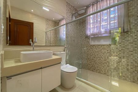 Casa à venda com 3 quartos, 126m² em Olaria, Rio de Janeiro