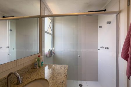 Apartamento para alugar com 129m², 3 quartos e 2 vagasBanheiro do quarto 1