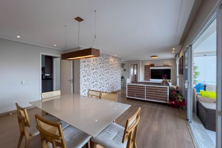 Apartamento para alugar com 129m², 3 quartos e 2 vagasSala