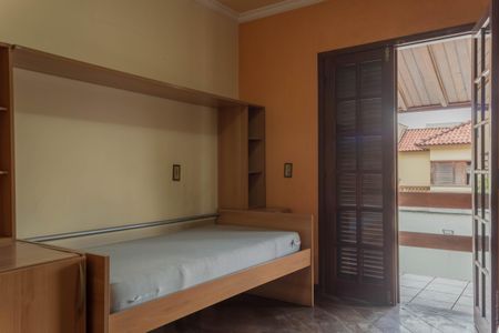 Casa à venda com 322m², 5 quartos e 4 vagasQuarto 2