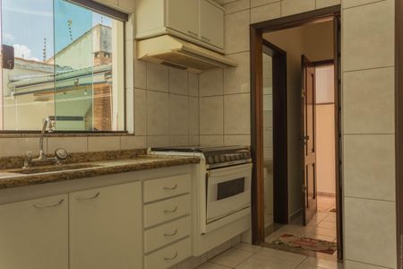 Casa à venda com 322m², 5 quartos e 4 vagasCozinha