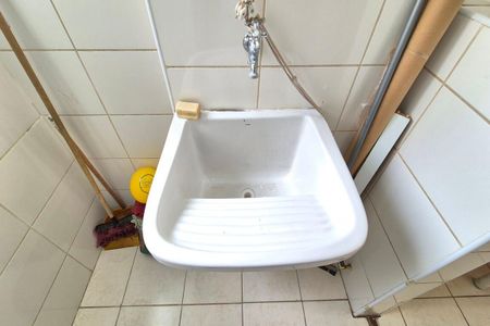 Apartamento para alugar com 64m², 3 quartos e 1 vagaÁrea de Serviço