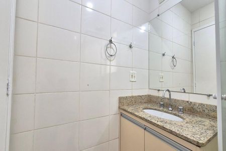 Apartamento para alugar com 64m², 3 quartos e 1 vagaBanheiro da Suíte 