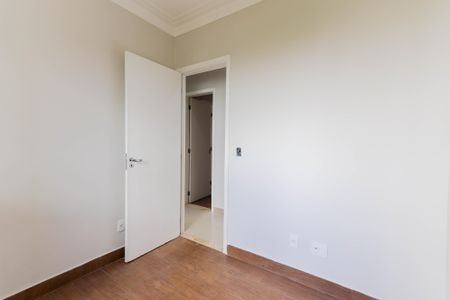 Apartamento à venda com 91m², 3 quartos e 2 vagas Apartamento à venda com 91m², 3 quartos e 2 vagasQuarto 1