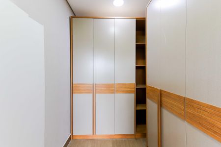 Apartamento à venda com 91m², 3 quartos e 2 vagas Apartamento à venda com 91m², 3 quartos e 2 vagasQuarto 3 - Suíte