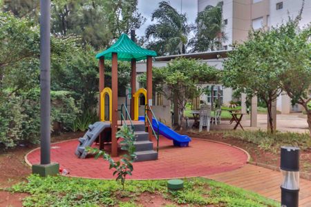 Apartamento à venda com 91m², 3 quartos e 2 vagas Apartamento à venda com 91m², 3 quartos e 2 vagasÁrea comum - Playground