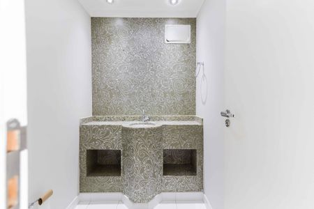 Lavabo de apartamento à venda com 3 quartos, 91m² em Jardim Arpoador, São Paulo