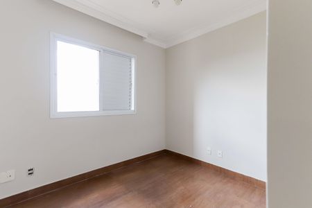 Apartamento à venda com 91m², 3 quartos e 2 vagas Apartamento à venda com 91m², 3 quartos e 2 vagas Quarto 2