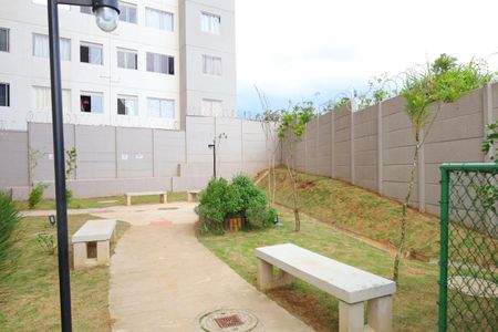 Apartamento para alugar com 35m², 2 quartos e sem vagaÁrea comum - Praça de convivência
