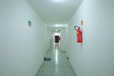 Apartamento para alugar com 35m², 2 quartos e sem vagaÁrea comum - Saguão do andar