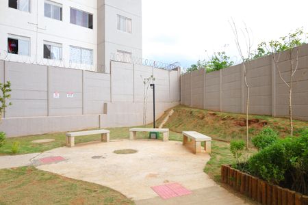 Apartamento para alugar com 35m², 2 quartos e sem vagaÁrea comum - Praça de convivência